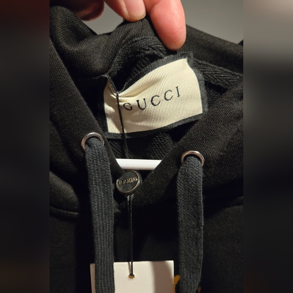 Gucci - Picture 2 of 5